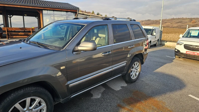 Jeep Grand cherokee 3.0CRD ---OVERLAND, снимка 2 - Автомобили и джипове - 53276019