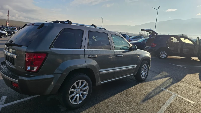 Jeep Grand cherokee 3.0CRD ---OVERLAND, снимка 4 - Автомобили и джипове - 53276019