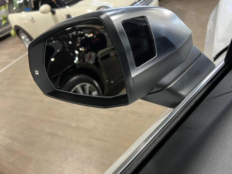 Audi SQ5 DISTR* * PANO* * CARBONFIBER* , снимка 8 - Автомобили и джипове - 53363000