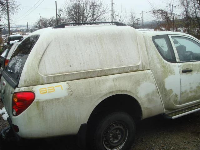 Mitsubishi L200 2.5DID, снимка 3 - Автомобили и джипове - 46834146