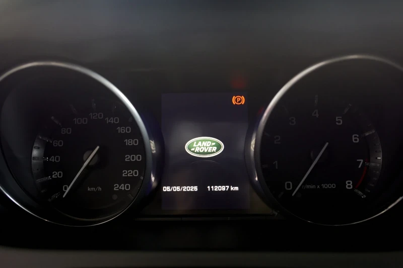Land Rover Discovery Sport HSE LUXURY 240к.с бензин - 39000 лв. - 14615585 | Car24.bg