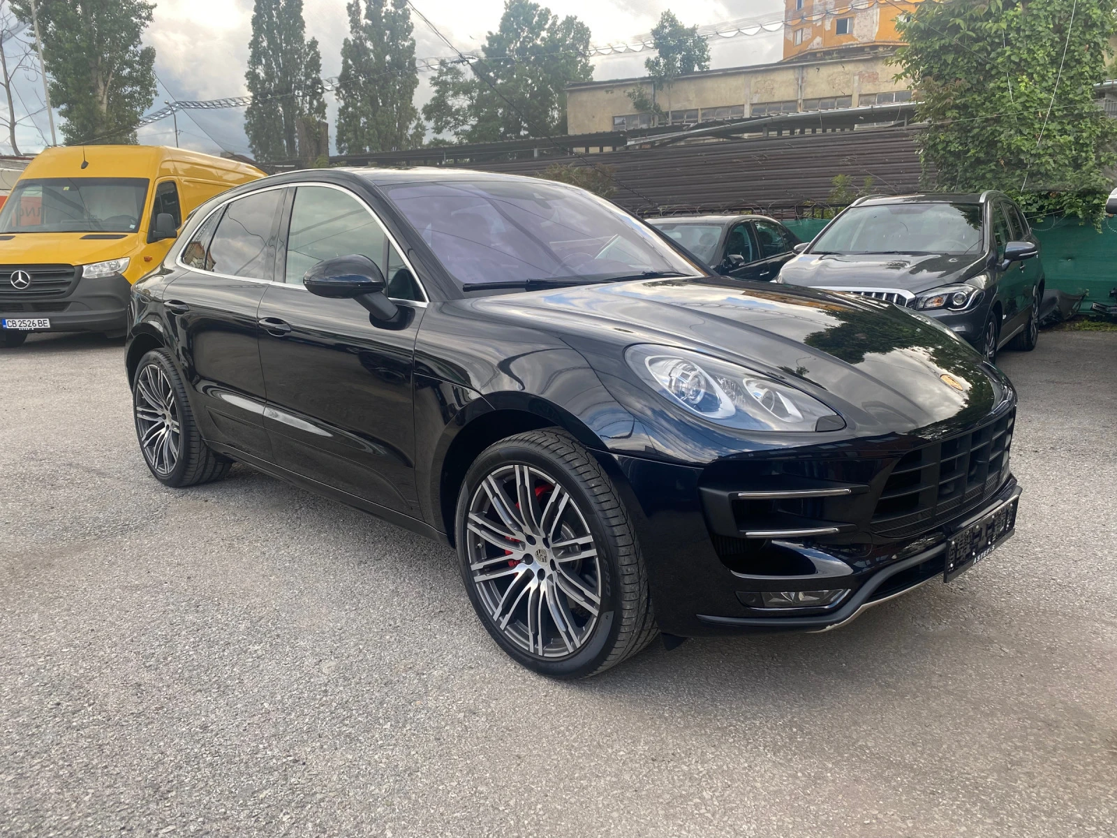 Porsche Macan Turbo Keyless Нави Панорама 94512 км !!!! Swiss - изображение 3