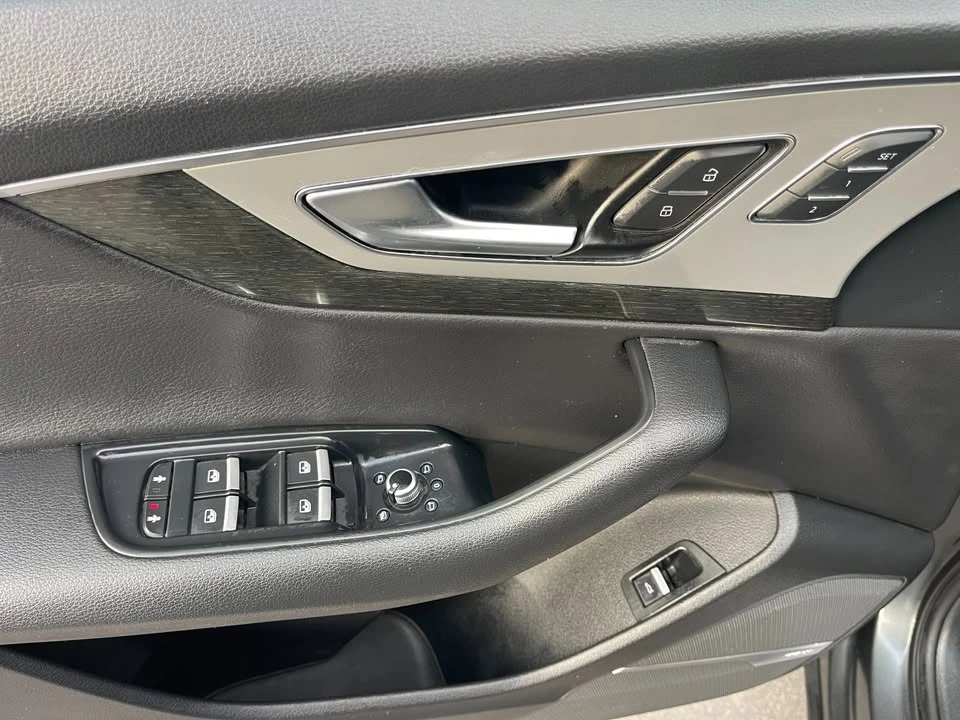 Audi Q7 * S-LINE* HeadUp* QUATTRO* АвтоКредит(ЦЕНА ДО БГ) - изображение 8