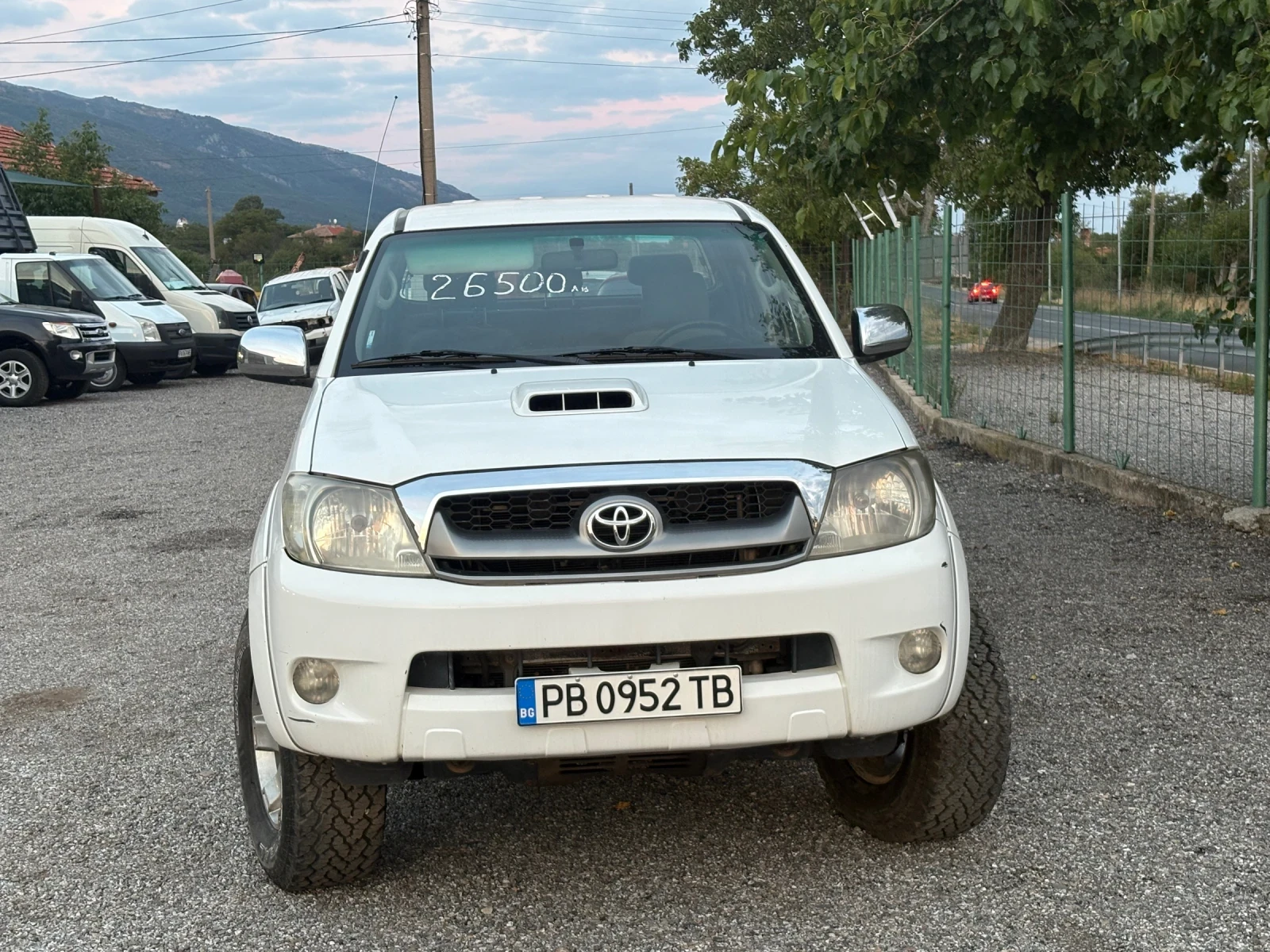 Toyota Hilux  - изображение 3