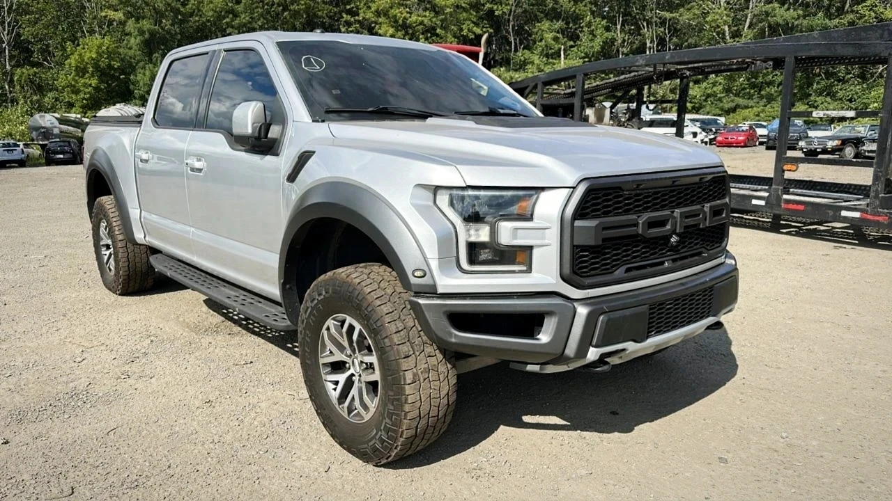 Ford F150 RAPTOR - изображение 3