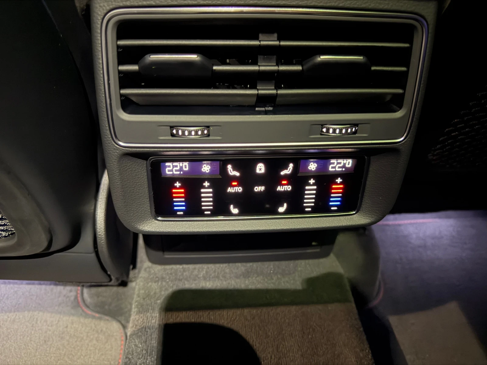 Audi RSQ8 | Mobile.bg   10