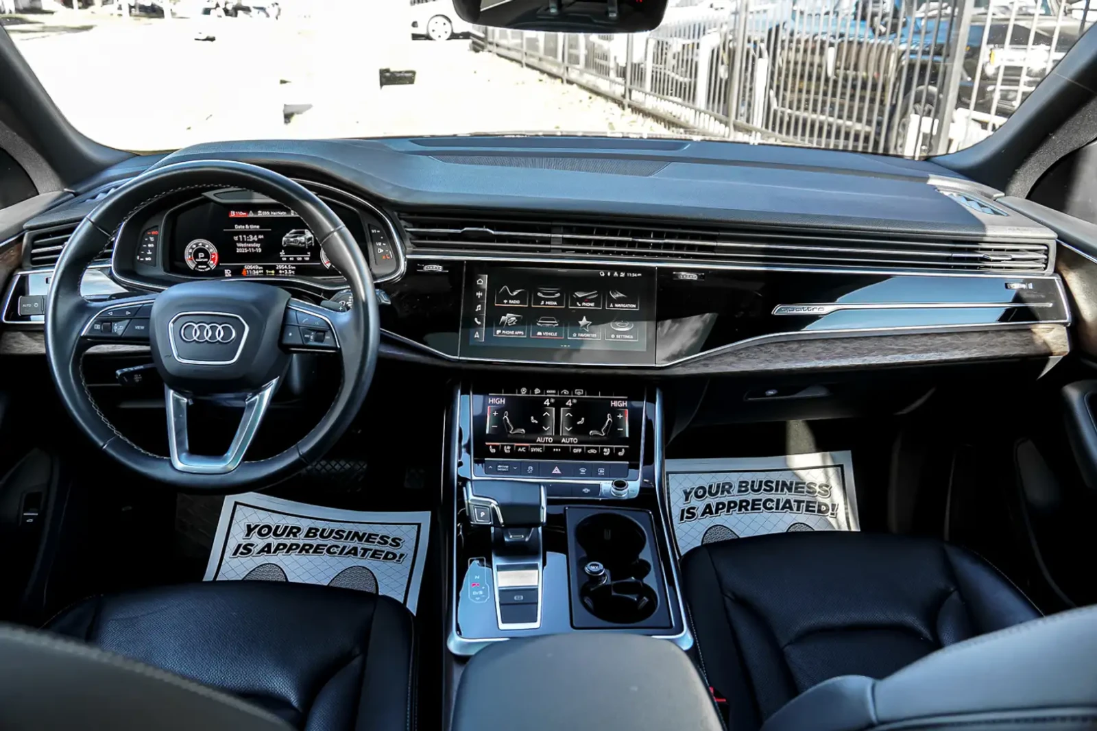 Audi Q8 S-LINE, PANORAMA, , , 360*  | Mobile.bg   11