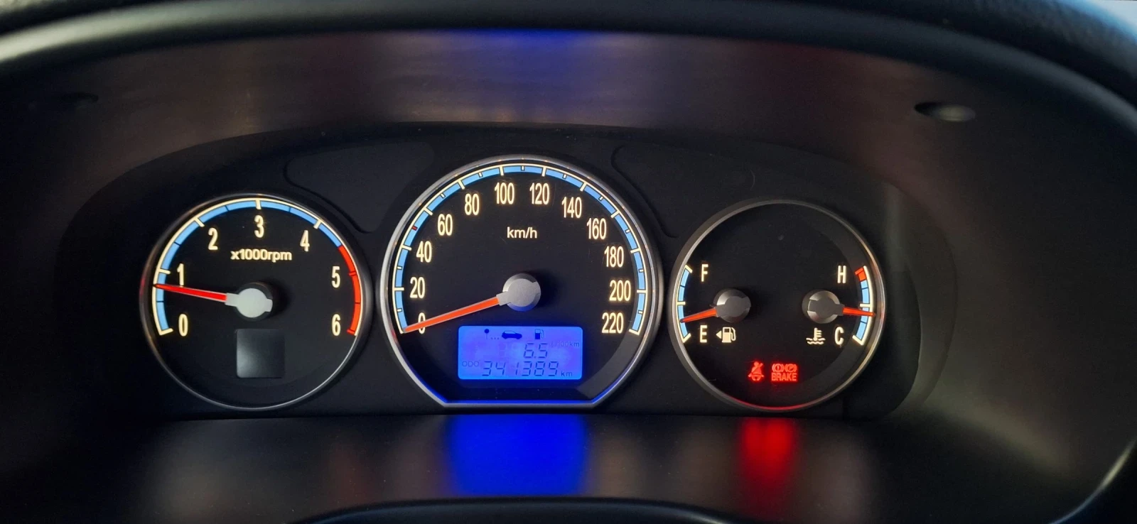 Hyundai Santa fe, снимка 6 - Автомобили и джипове - 53882780