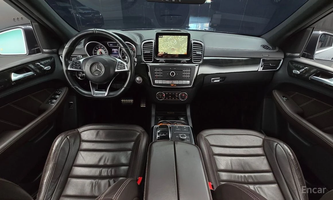 Mercedes-Benz GLE 63 AMG  - изображение 7