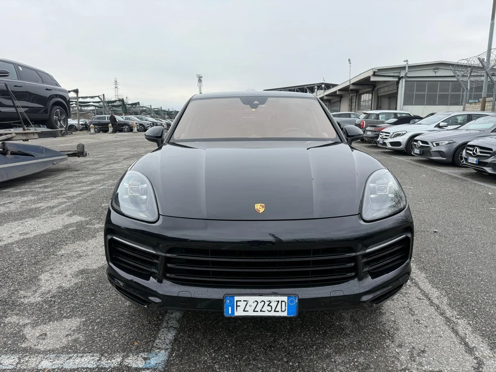 Porsche Cayenne COUPE / CHRONO / ПАНОРАМА / КАМЕРА, снимка 2 - Автомобили и джипове - 53803104
