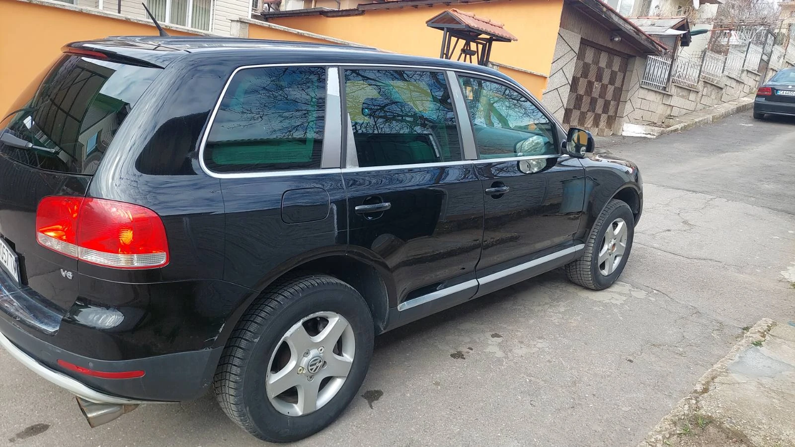 VW Touareg 3.6 GAZ* прожини* перфектен* , снимка 4 - Автомобили и джипове - 53951574