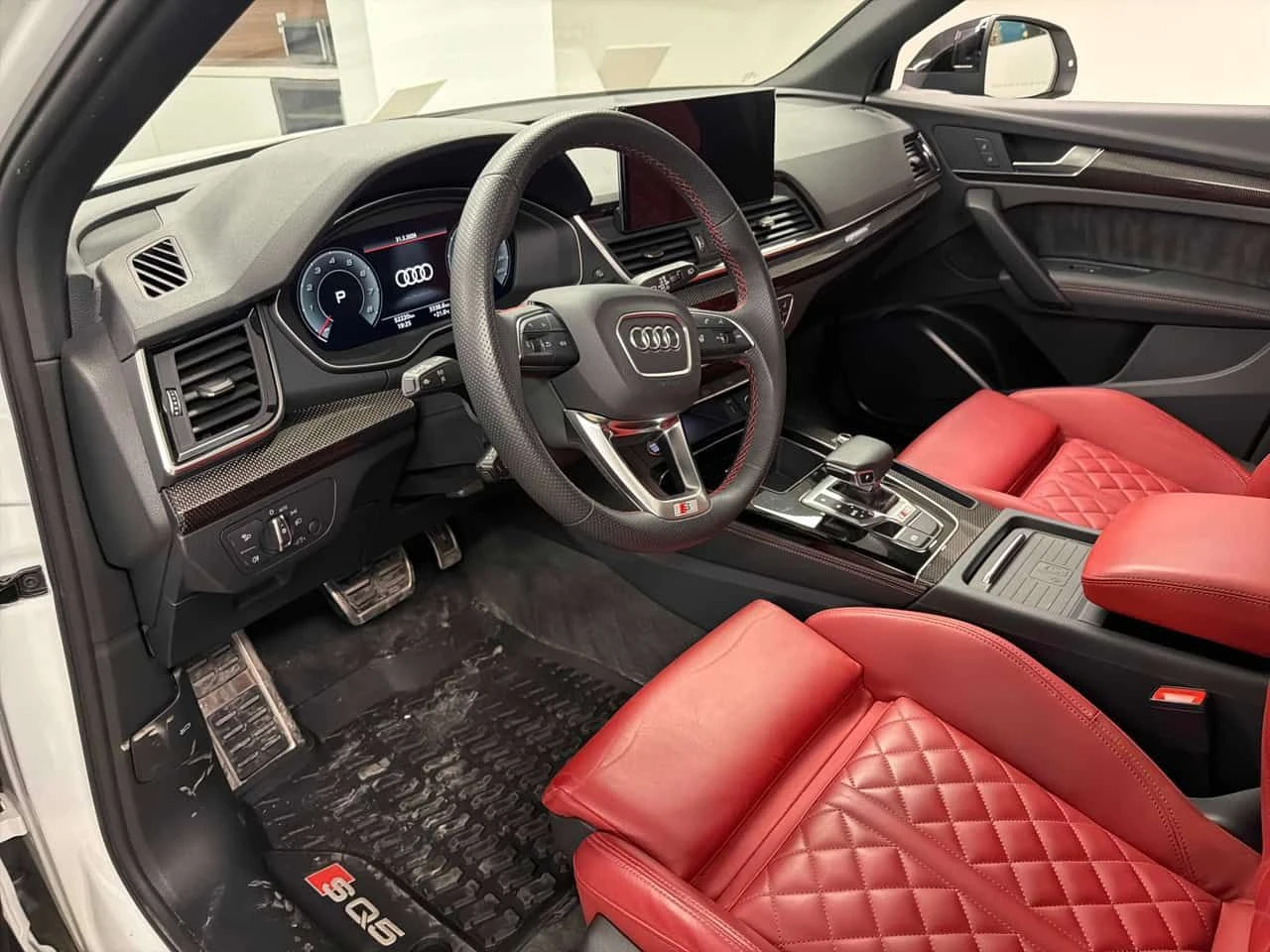Audi SQ5 PROGRESSIV/ДИСТРОНИК/ПАНОРАМА, снимка 8 - Автомобили и джипове - 54062072