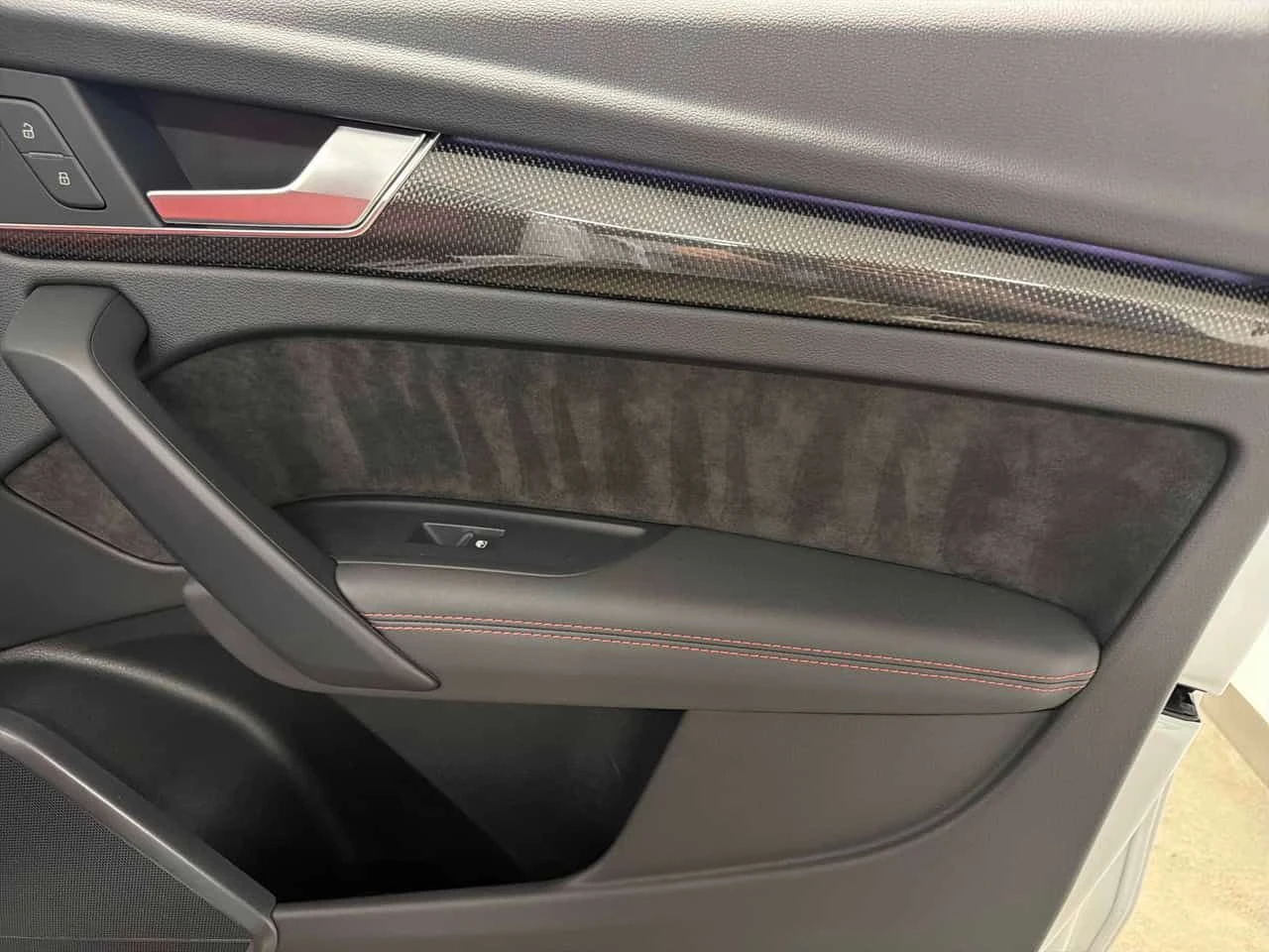 Audi SQ5 PROGRESSIV/ДИСТРОНИК/ПАНОРАМА, снимка 15 - Автомобили и джипове - 54062072