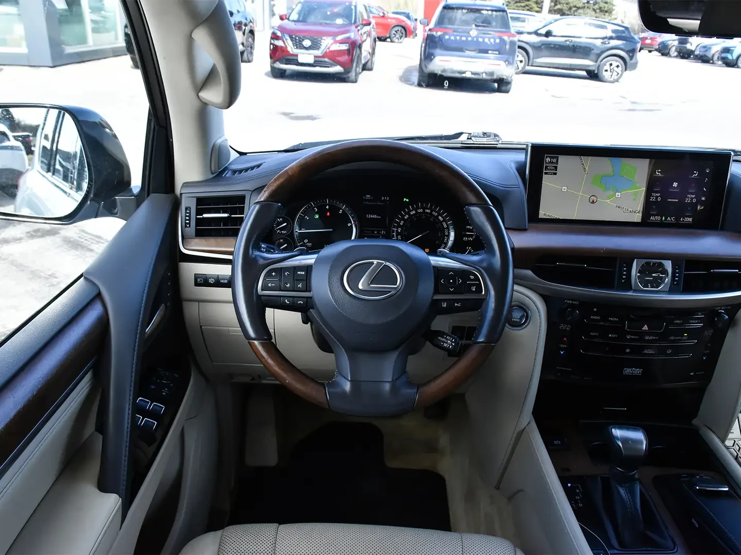 Lexus LX 570 ВСИЧКИ* ЕКСТРИ* БЕЗ* УДАРИ* FULL* , снимка 6 - Автомобили и джипове - 54948958