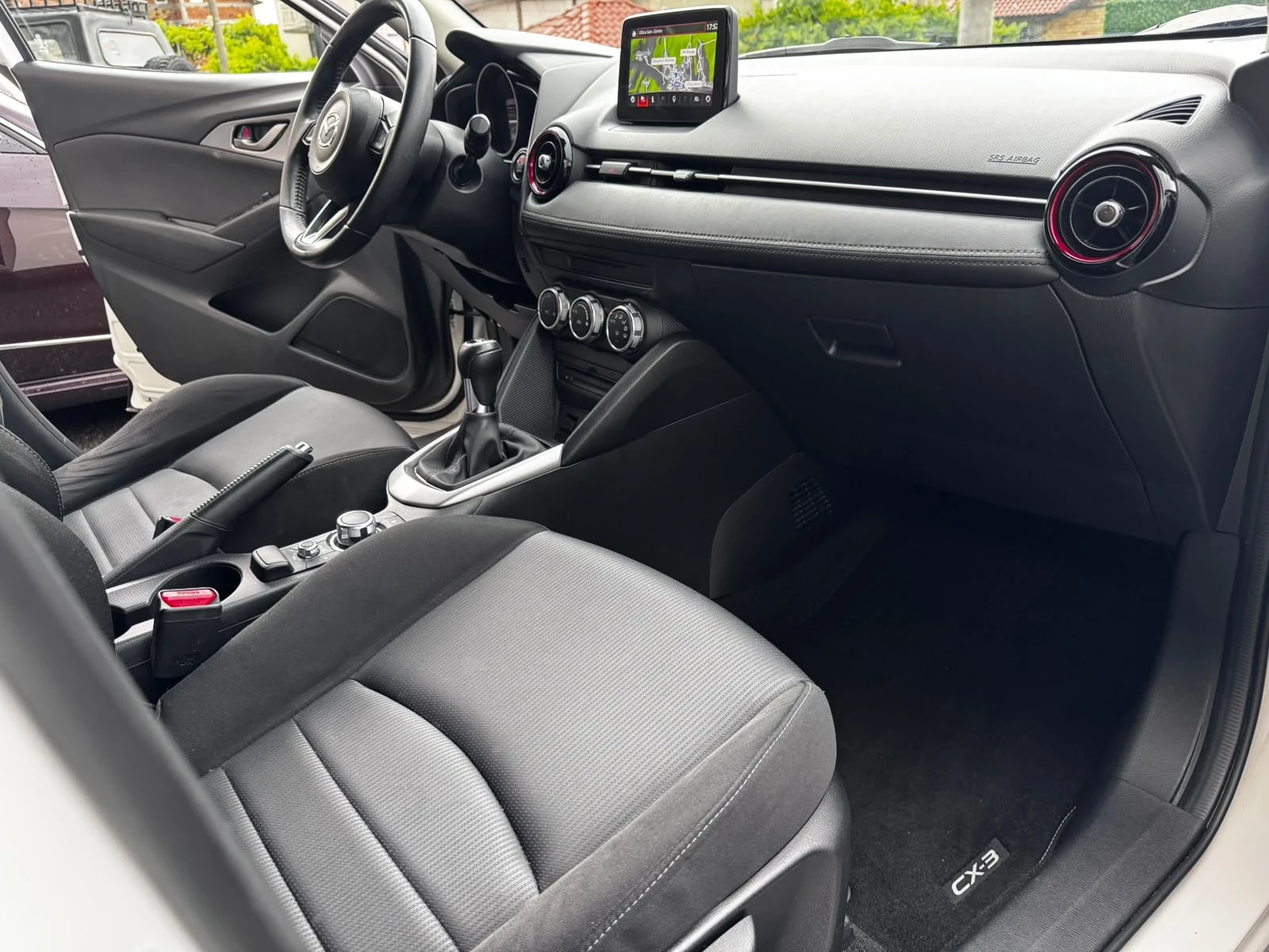 Mazda CX-3 1.5 Skyactiv-D ТОП СЪСТОЯНИЕ, снимка 14 - Автомобили и джипове - 55185456