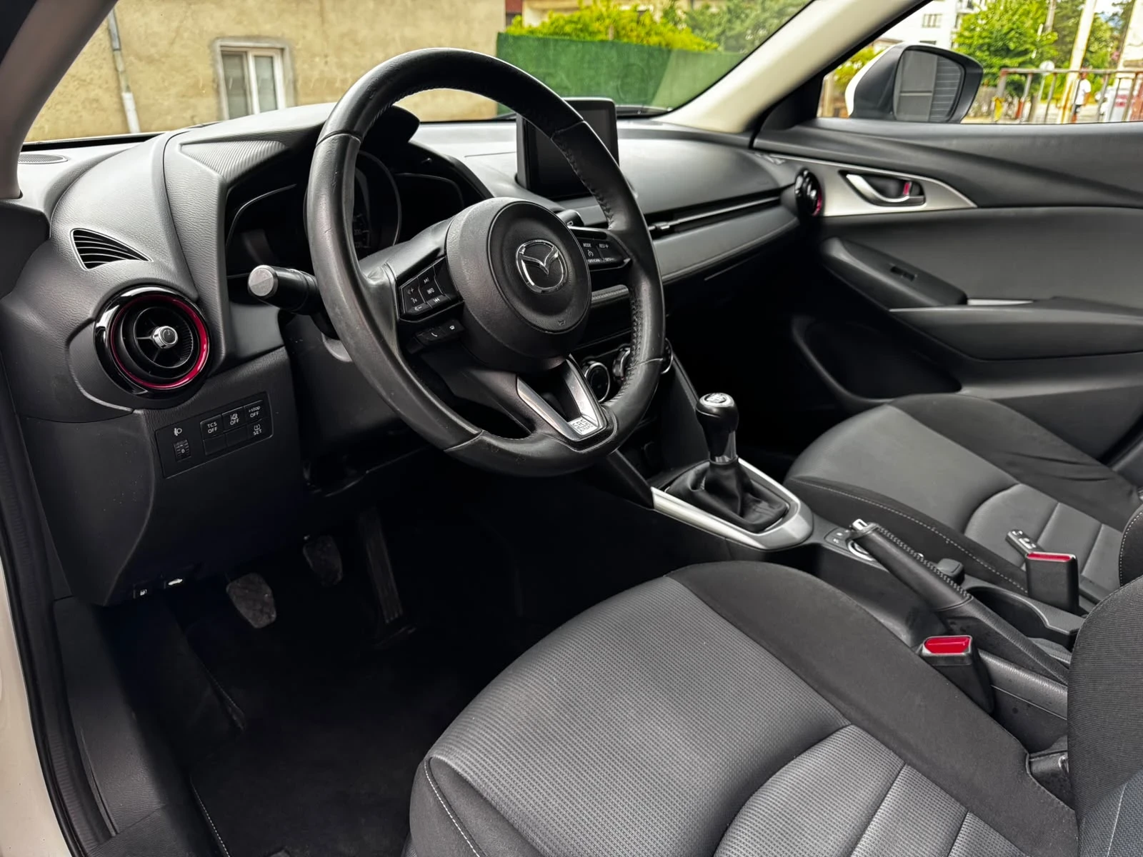 Mazda CX-3 1.5 Skyactiv-D ТОП СЪСТОЯНИЕ, снимка 13 - Автомобили и джипове - 55185456