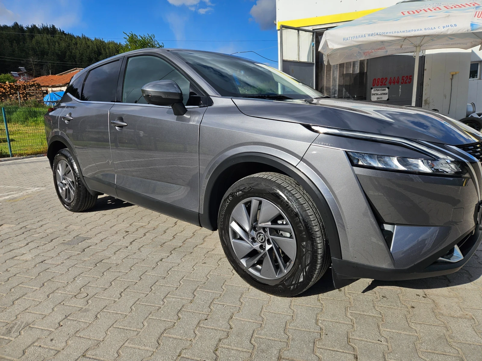 Nissan Qashqai 1.3бензин, снимка 3 - Автомобили и джипове - 55932060