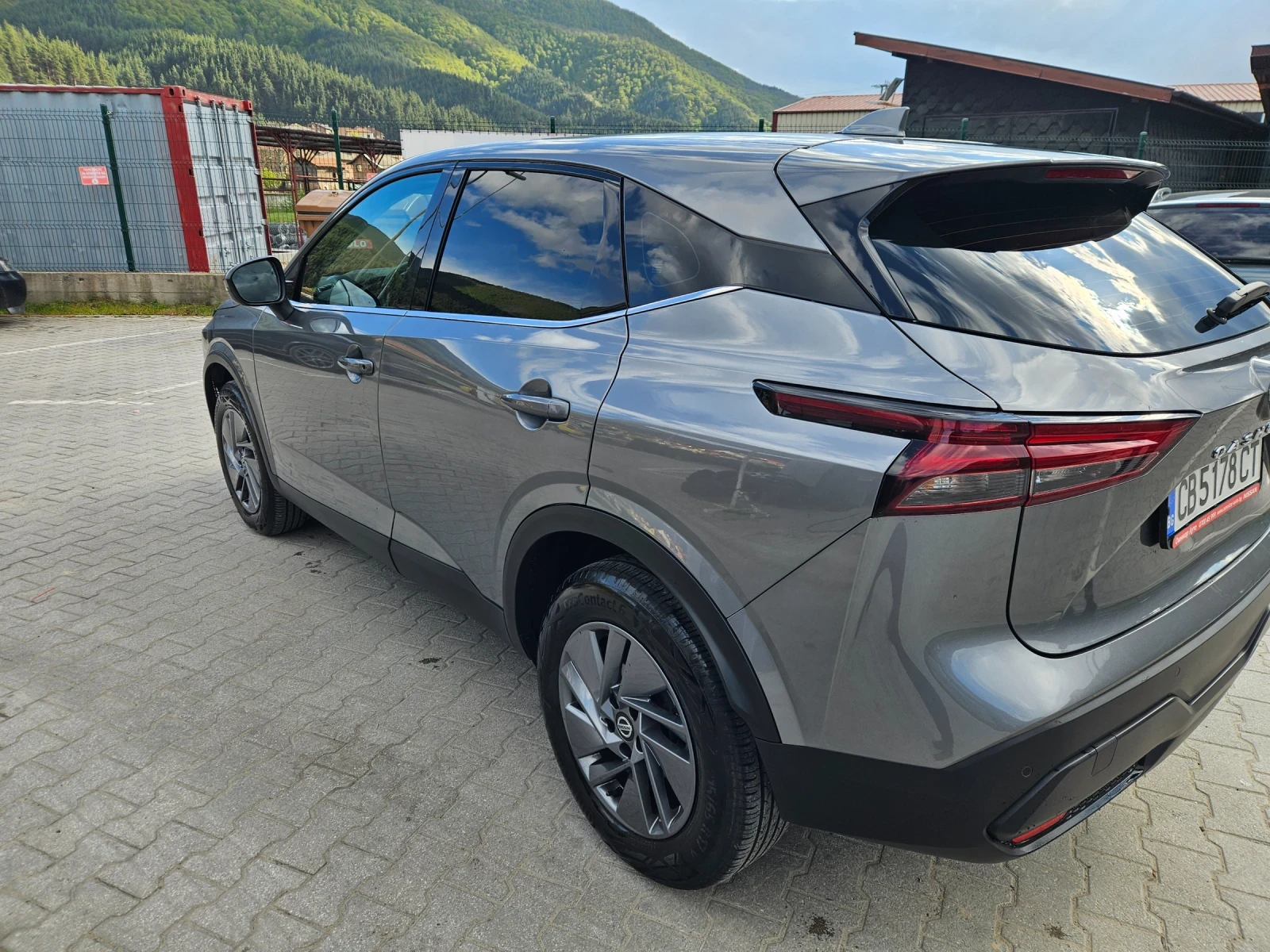 Nissan Qashqai 1.3бензин, снимка 6 - Автомобили и джипове - 55932060