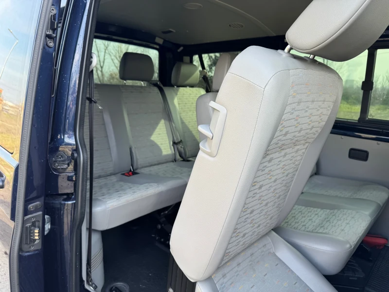 VW T5 8+ 1, снимка 15 - Бусове и автобуси - 53403192