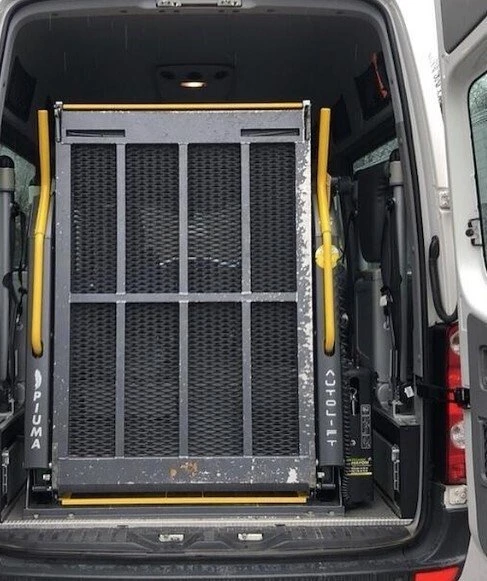 VW Crafter Климатроник Печка Автом.Врата, снимка 12 - Бусове и автобуси - 47163597