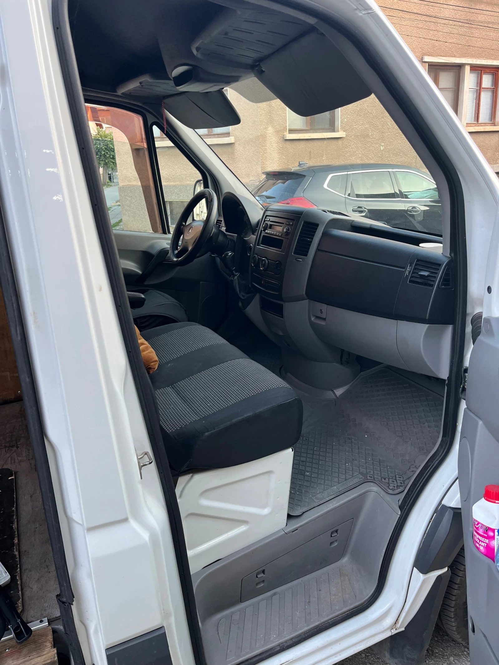 Mercedes-Benz Sprinter 311, снимка 6 - Бусове и автобуси - 53817029