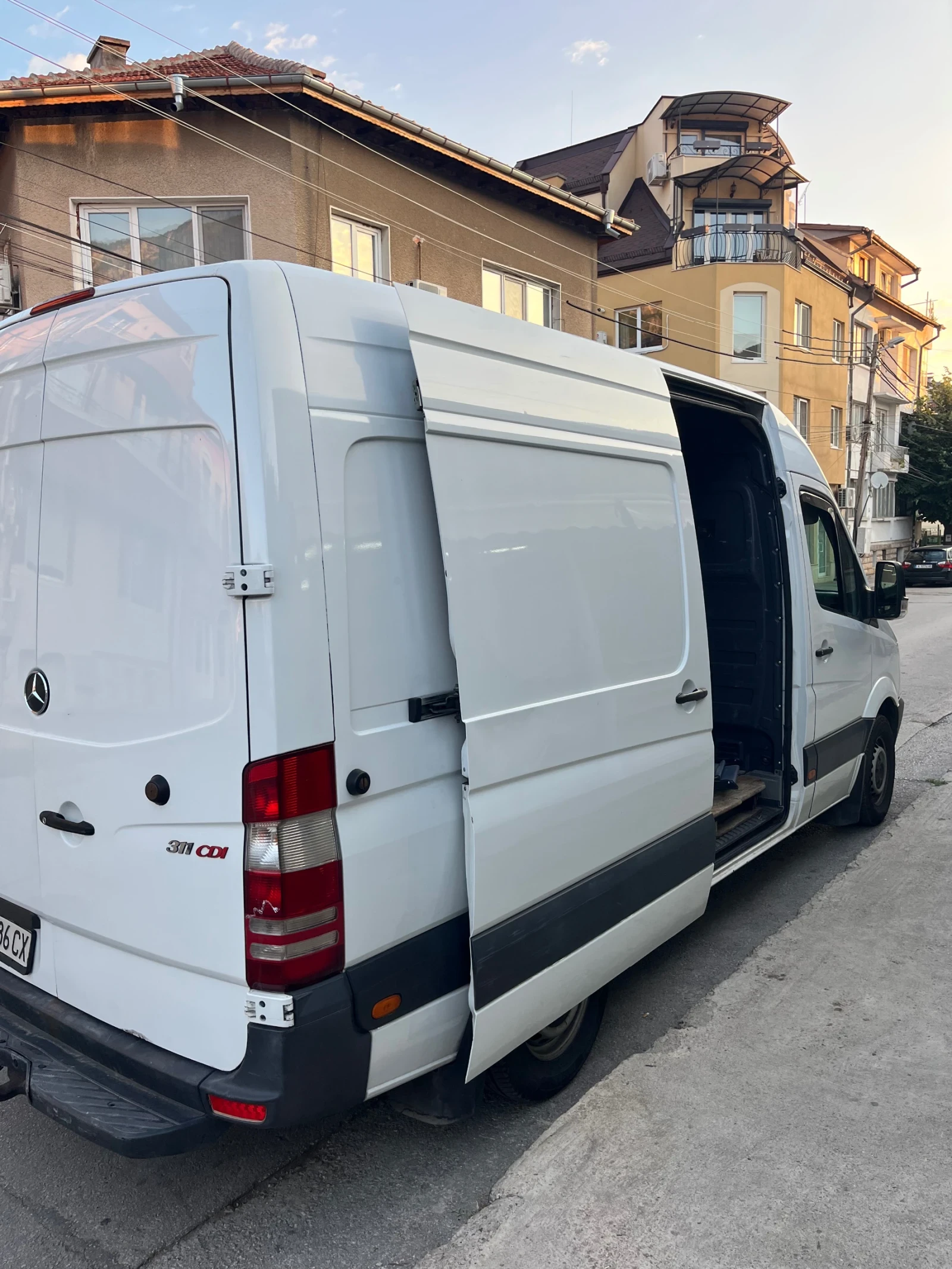 Mercedes-Benz Sprinter 311, снимка 8 - Бусове и автобуси - 53817029