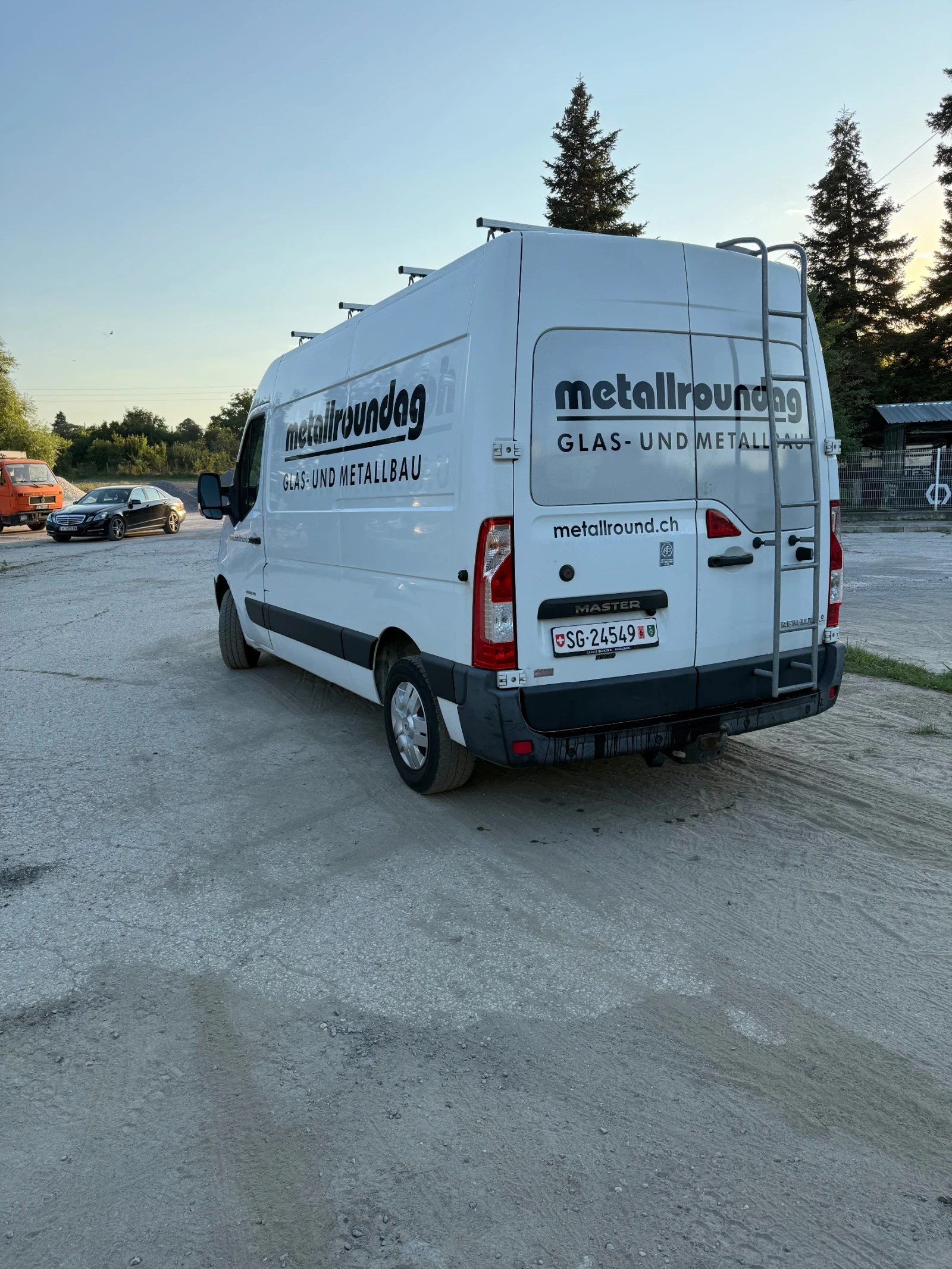 Renault Master 165 кс Швейцария, снимка 5 - Бусове и автобуси - 55546306
