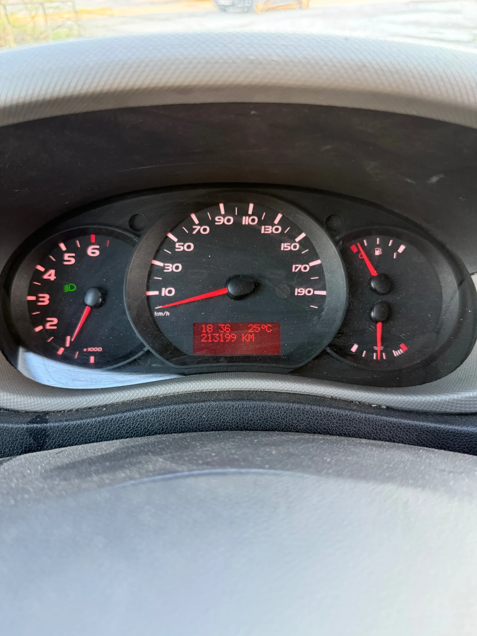 Renault Master 165 кс Швейцария, снимка 8 - Бусове и автобуси - 55546306