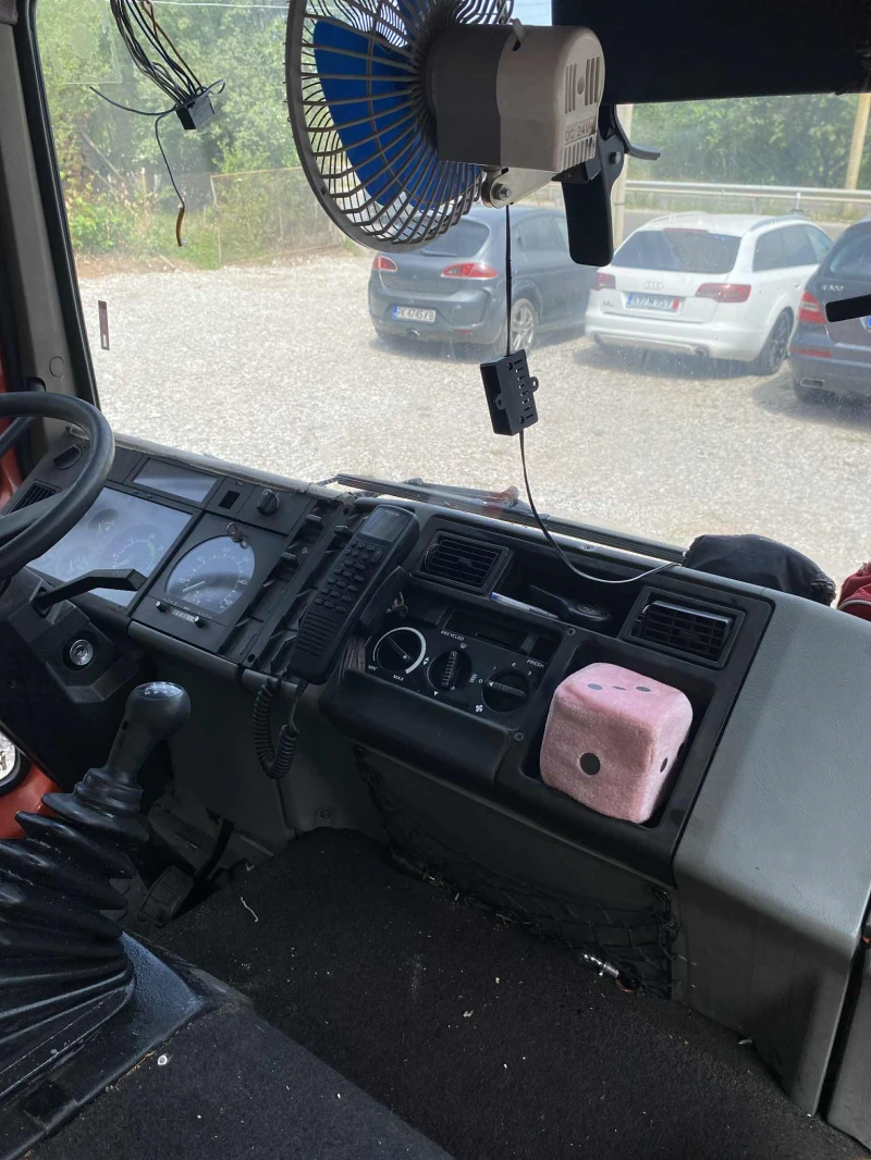 Volvo Fl D6A180, снимка 10 - Камиони - 52625087