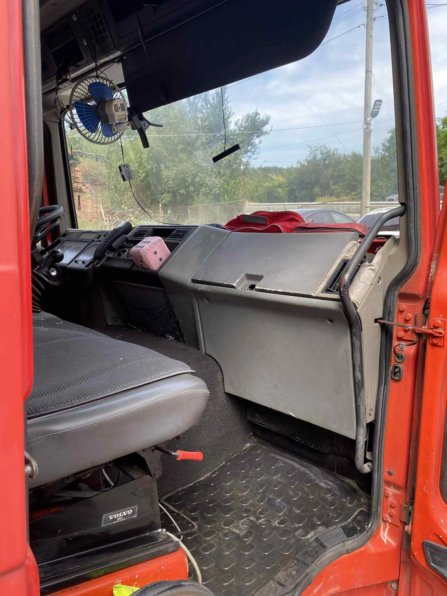 Volvo Fl D6A180 - изображение 7