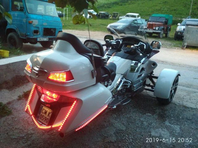 Honda Gold Wing R18 TRIKE  - изображение 5