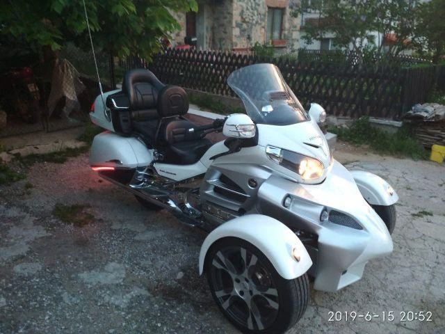 Honda Gold Wing R18 TRIKE  - изображение 4