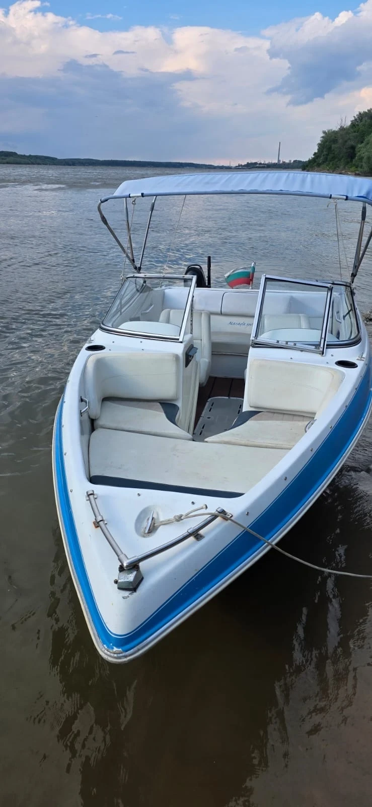 Моторна яхта Marada MARADA sport 2000, снимка 9 - Воден транспорт - 55157066