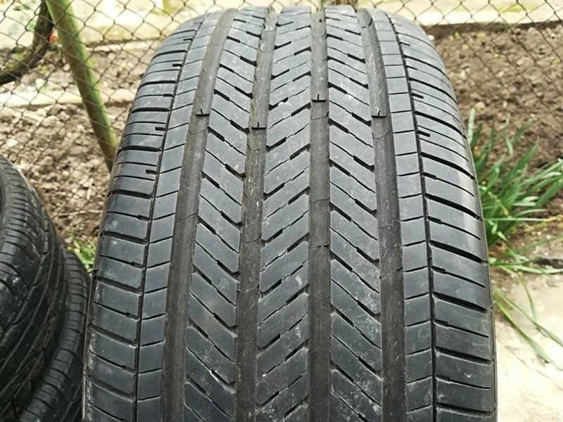 Гуми Летни 235/55R17, снимка 1 - Гуми и джанти - 21506462