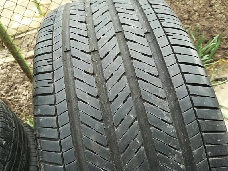 Гуми Летни 235/55R17, снимка 2 - Гуми и джанти - 21506462