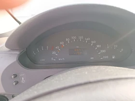 Mercedes-Benz A 170, снимка 8