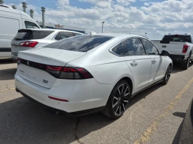 Honda Accord TOURING HYBRID * * CARFAX * * АВТО КРЕДИТ * * , снимка 3