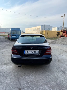 Mercedes-Benz C 220, снимка 5