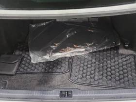 Lexus IS * 350 * CARFAX *  - 58990 лв. / 30161.11 € - 75098679 16