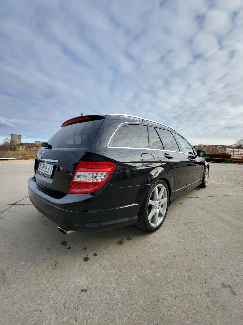 Mercedes-Benz C 320 AMG, снимка 7 - Автомобили и джипове - 48538819