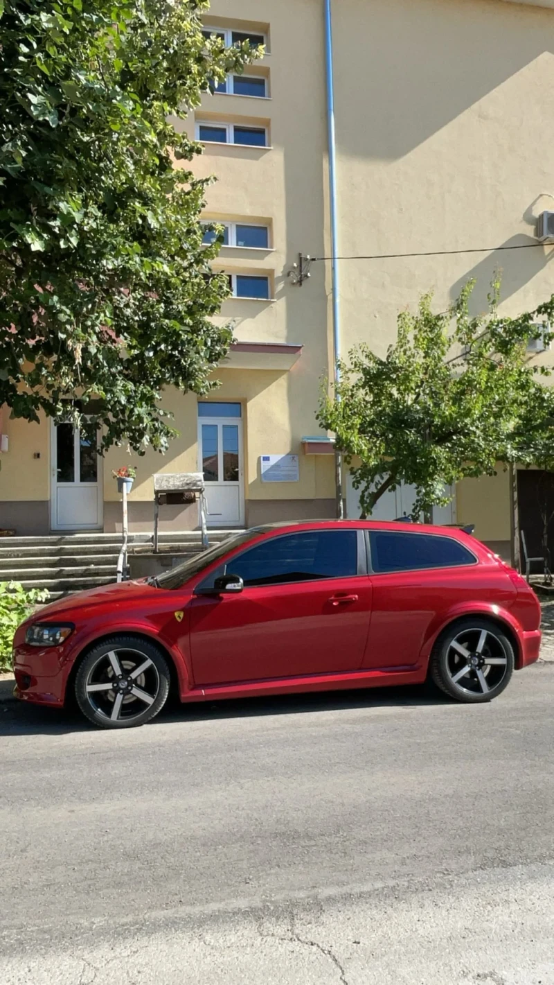 Volvo C30 2.4 D5 R, снимка 7 - Автомобили и джипове - 47810231