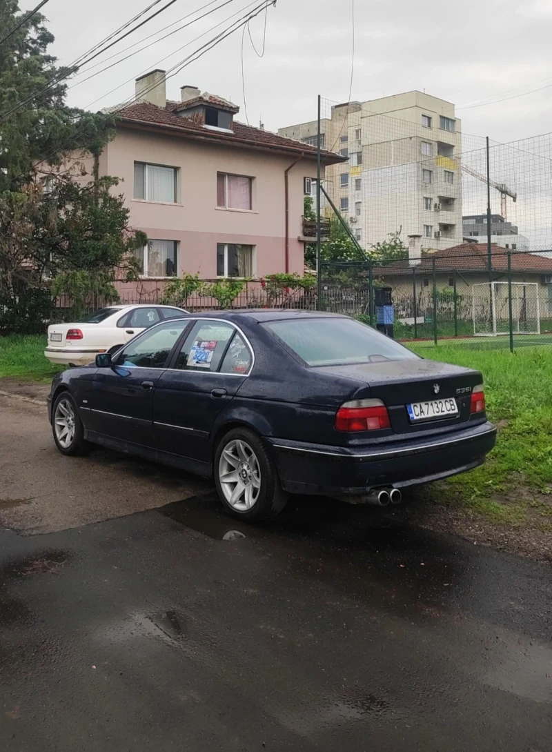 BMW 523, снимка 1 - Автомобили и джипове - 48350398