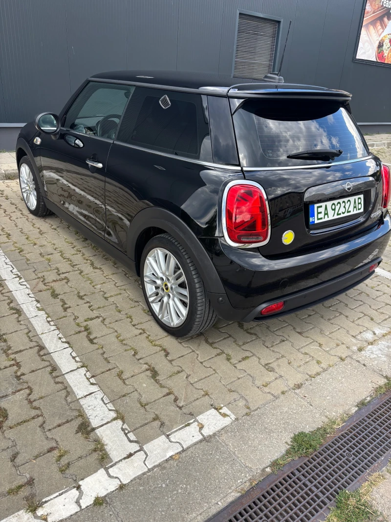 Mini Cooper s SE, снимка 9 - Автомобили и джипове - 51742189