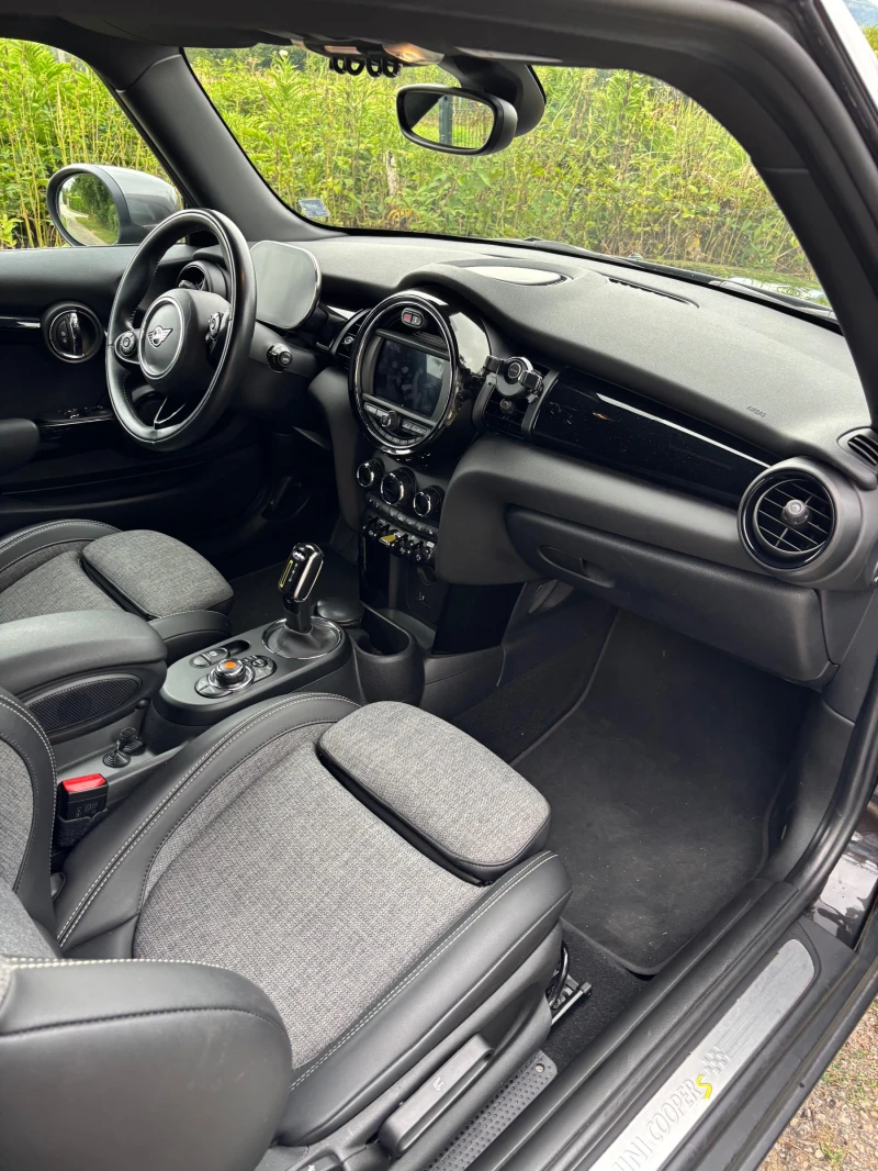 Mini Cooper s SE, снимка 13 - Автомобили и джипове - 51742189