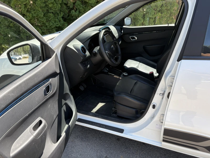 Dacia Spring 26.8 kWh, снимка 7 - Автомобили и джипове - 51455392