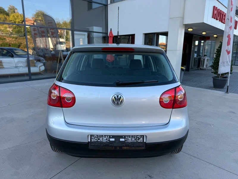 VW Golf 1.9 TDI, снимка 5 - Автомобили и джипове - 51843782