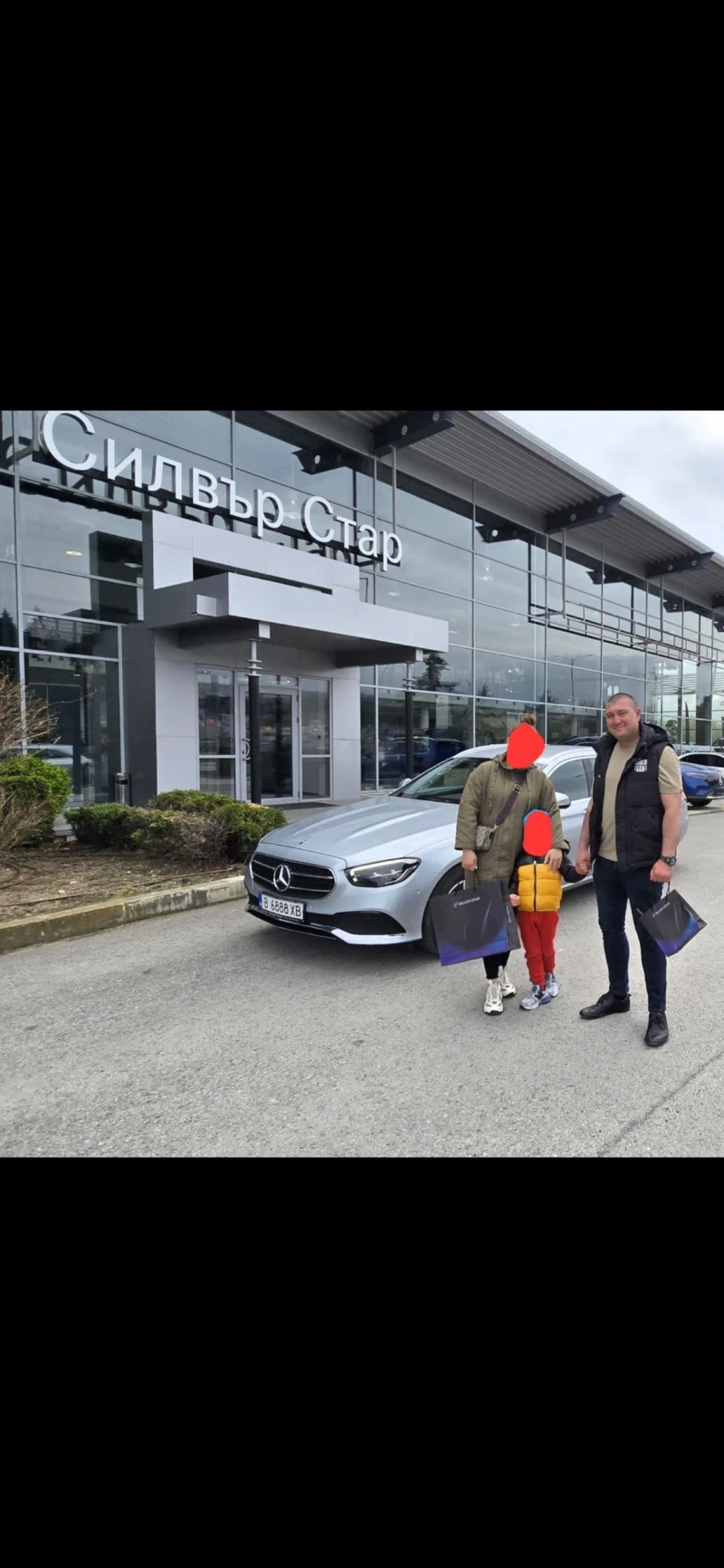 Mercedes-Benz E 220 4matic         Avangarde, снимка 8 - Автомобили и джипове - 53085699