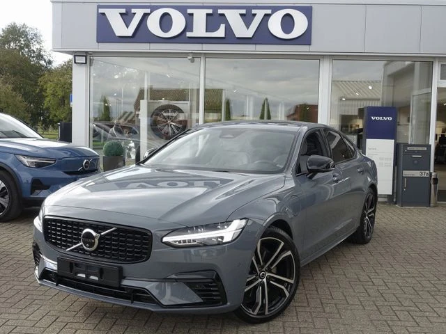 Volvo S90  T8 AWD Recharge Ultimate, снимка 1 - Автомобили и джипове - 47589138