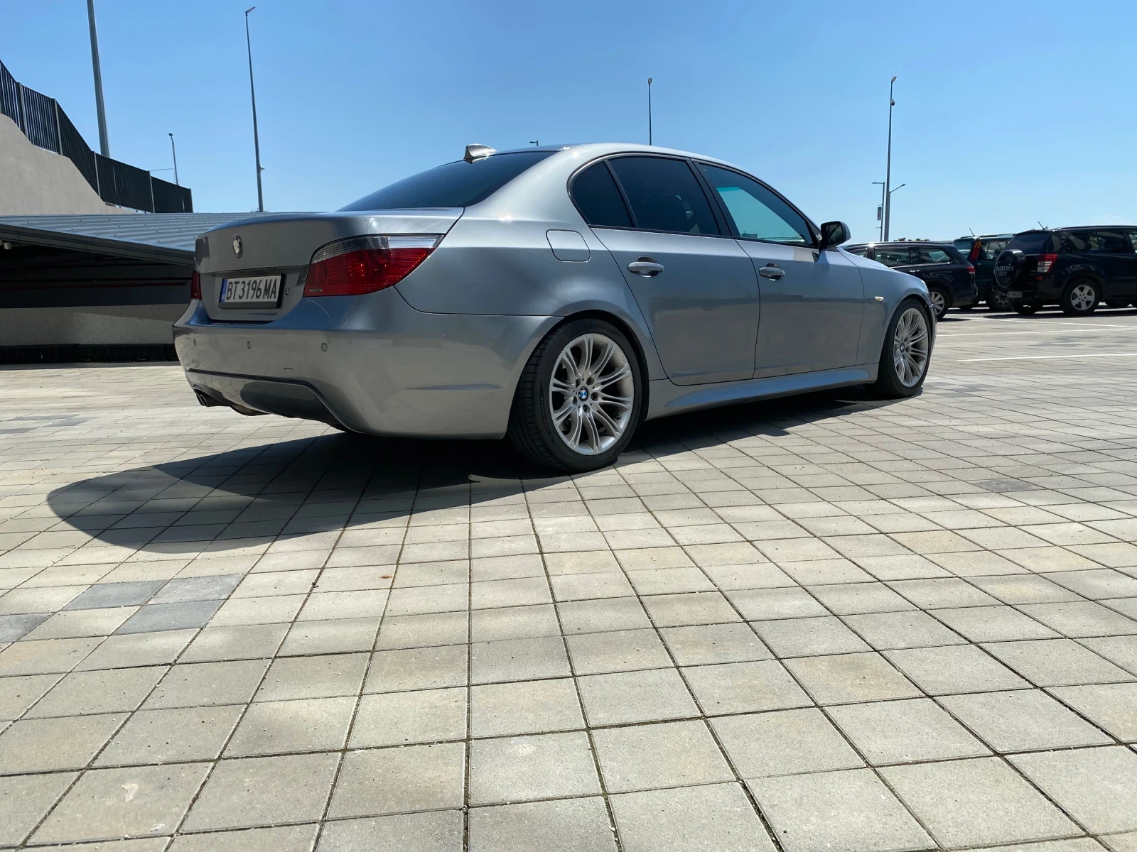 BMW 530 E60 - изображение 4