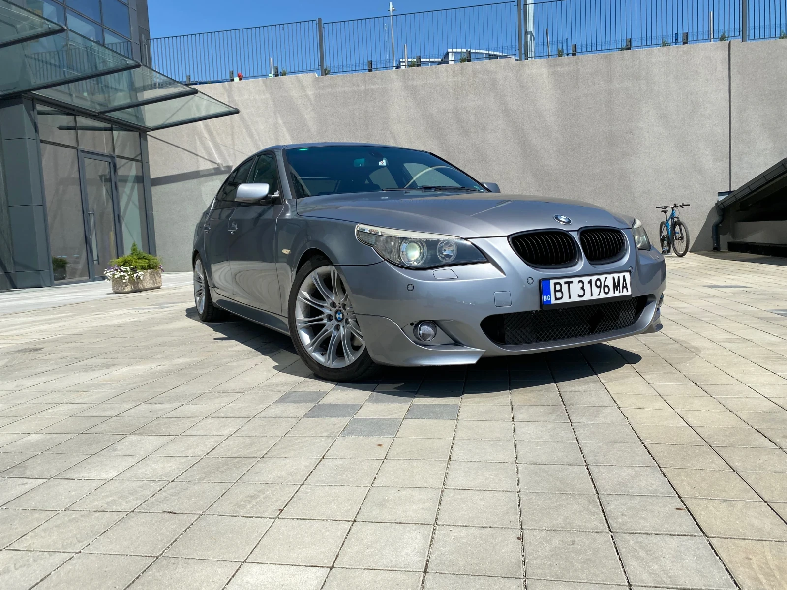 BMW 530 E60 - изображение 7